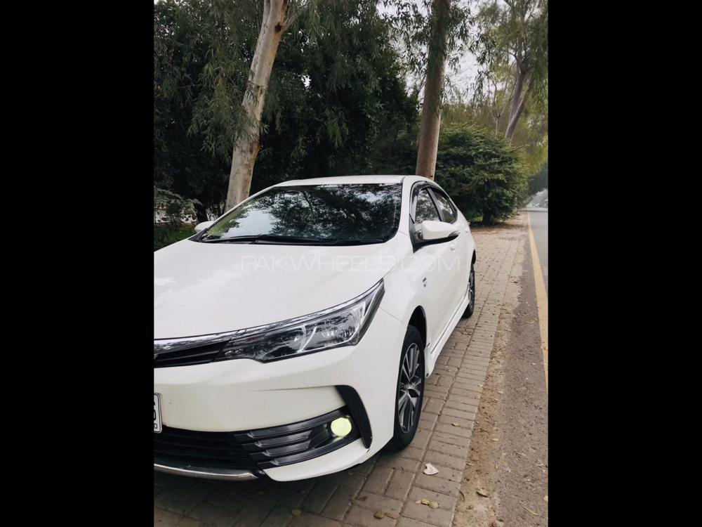 Toyota Corolla 2018 for Sale in Lahore Image-1