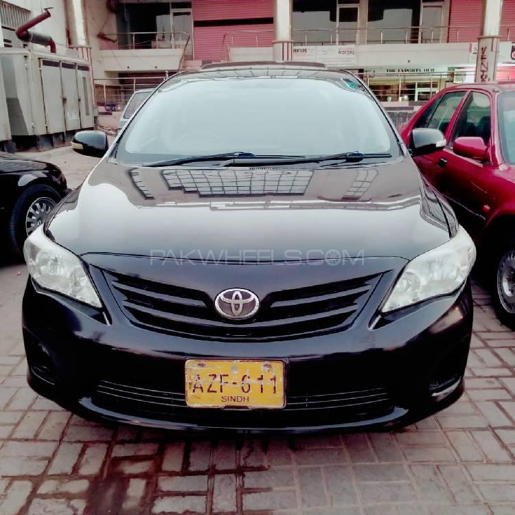 Toyota Corolla 2013 for Sale in Karachi Image-1