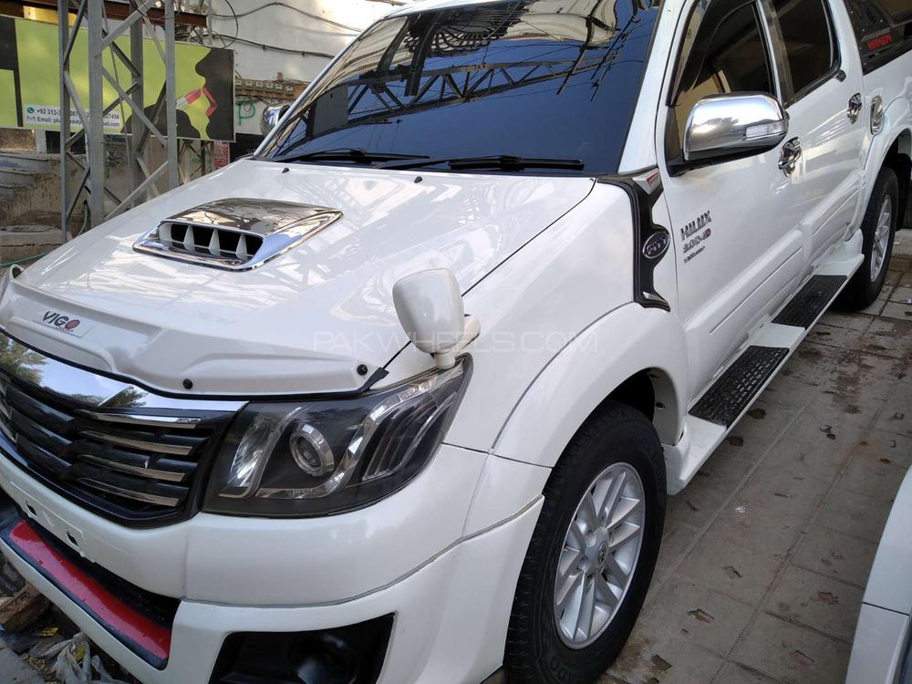 Toyota Hilux 2012 for Sale in Hyderabad Image-1