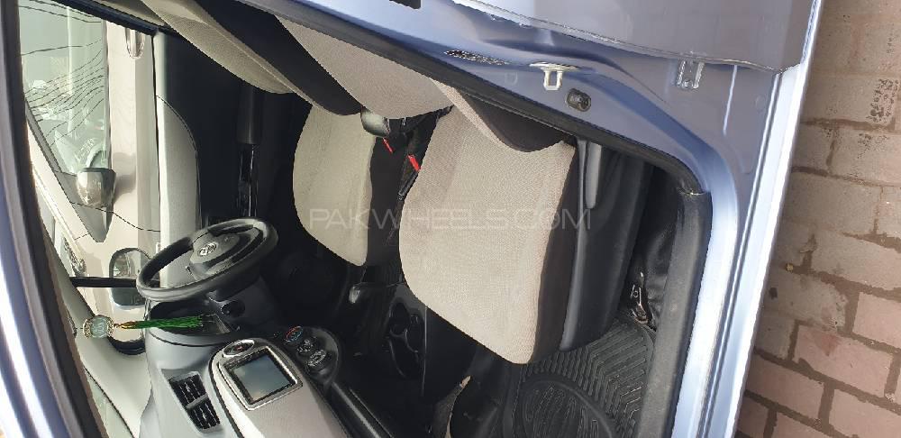 Toyota Vitz 2012 for Sale in Lahore Toyota Vitz 2012 for Sale in Lahore Image-12