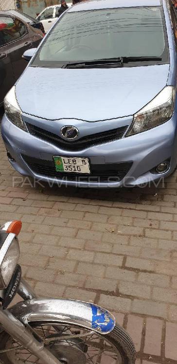 Toyota Vitz 2012 for Sale in Lahore Image-1