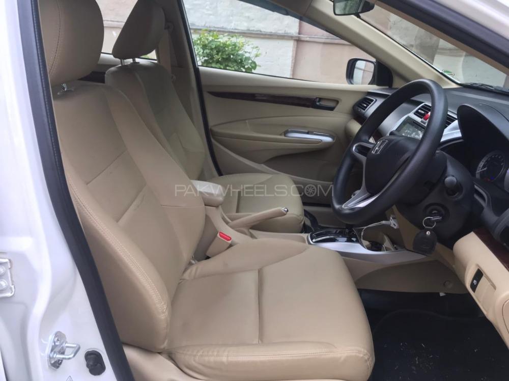 Honda City 2018 for Sale in Rahim Yar Khan Honda City 2018 for Sale in Rahim Yar Khan Image-10
