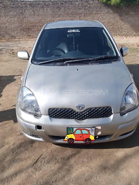 Toyota Vitz 2003 for Sale in Swabi Image-1
