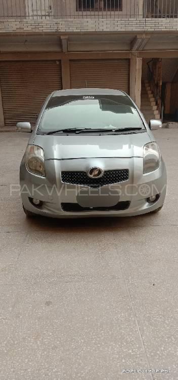 Toyota Vitz 2006 for Sale in Peshawar Image-1