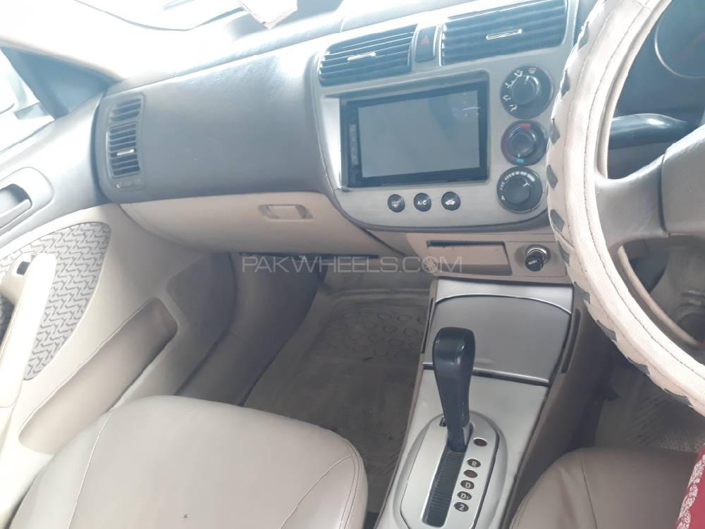 Honda Civic 2004 for Sale in Sialkot Honda Civic 2004 for Sale in Sialkot Image-3