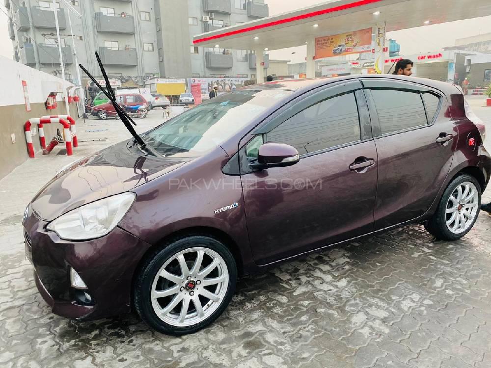 Toyota Aqua 2014 for Sale in Peshawar Toyota Aqua 2014 for Sale in Peshawar Image-3