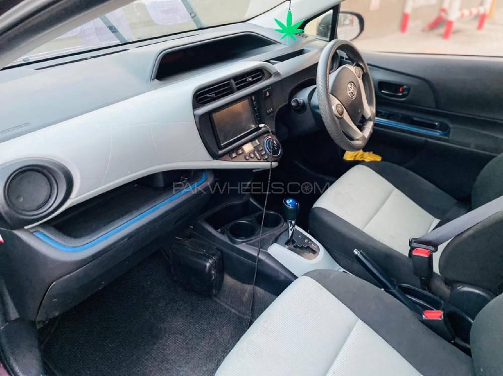 Toyota Aqua 2014 for Sale in Peshawar Toyota Aqua 2014 for Sale in Peshawar Image-5