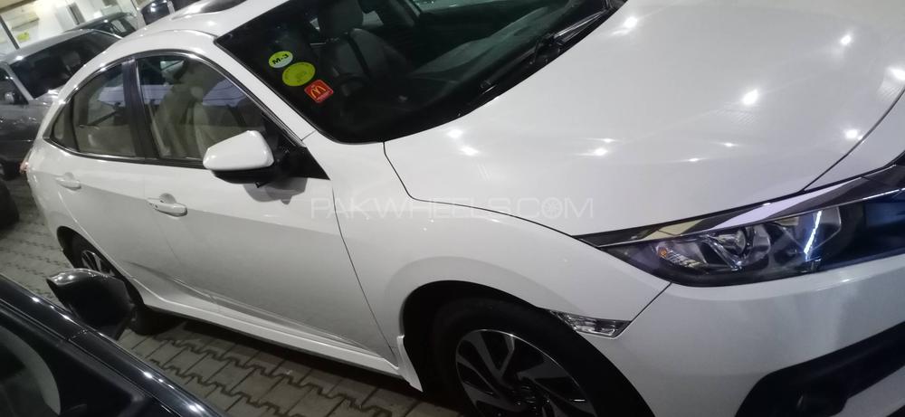 Honda Civic 2019 for Sale in Multan Honda Civic 2019 for Sale in Multan Image-3