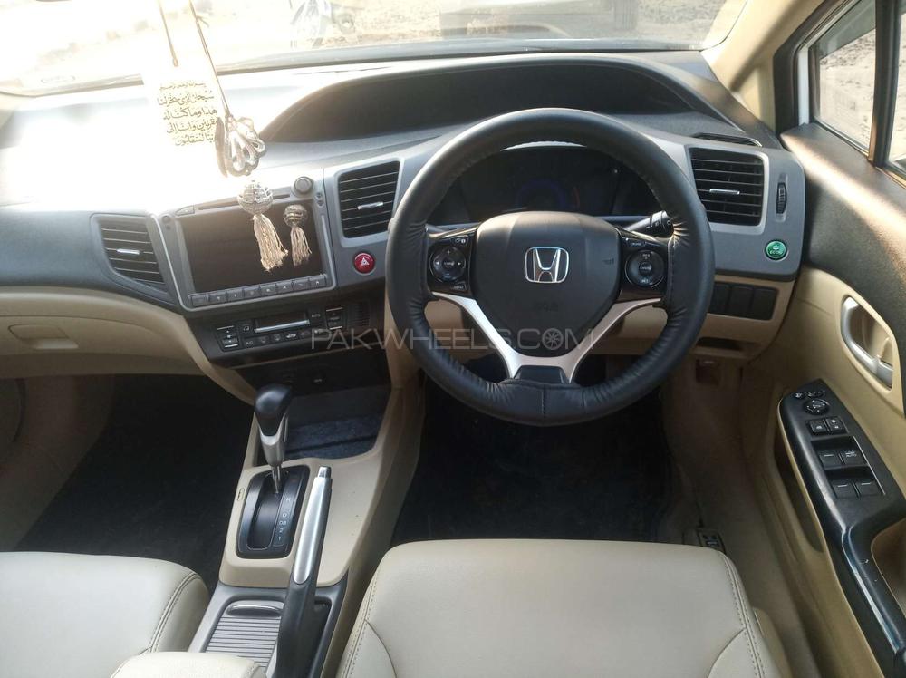 ہونڈا سوک 2016 for Sale in گجرانوالہ ہونڈا سوک 2016 for Sale in گجرانوالہ Image-8