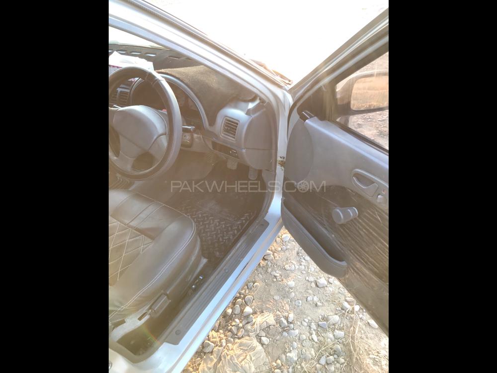 Suzuki Cultus 2004 for Sale in Karachi Suzuki Cultus 2004 for Sale in Karachi Image-5