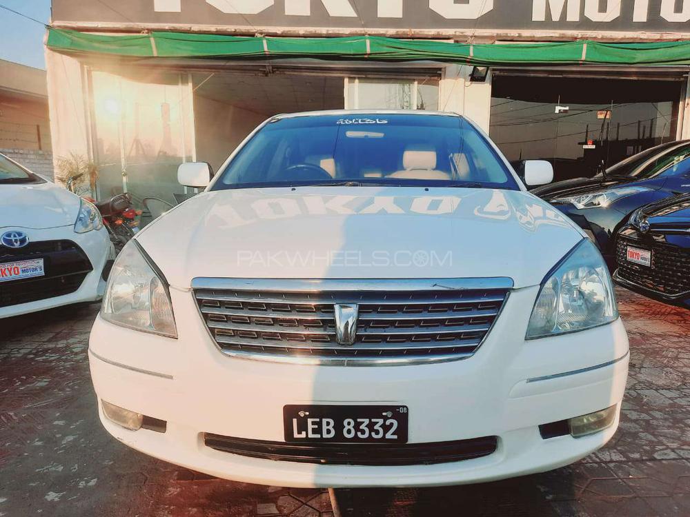 Toyota Premio 2004 for Sale in Peshawar Image-1