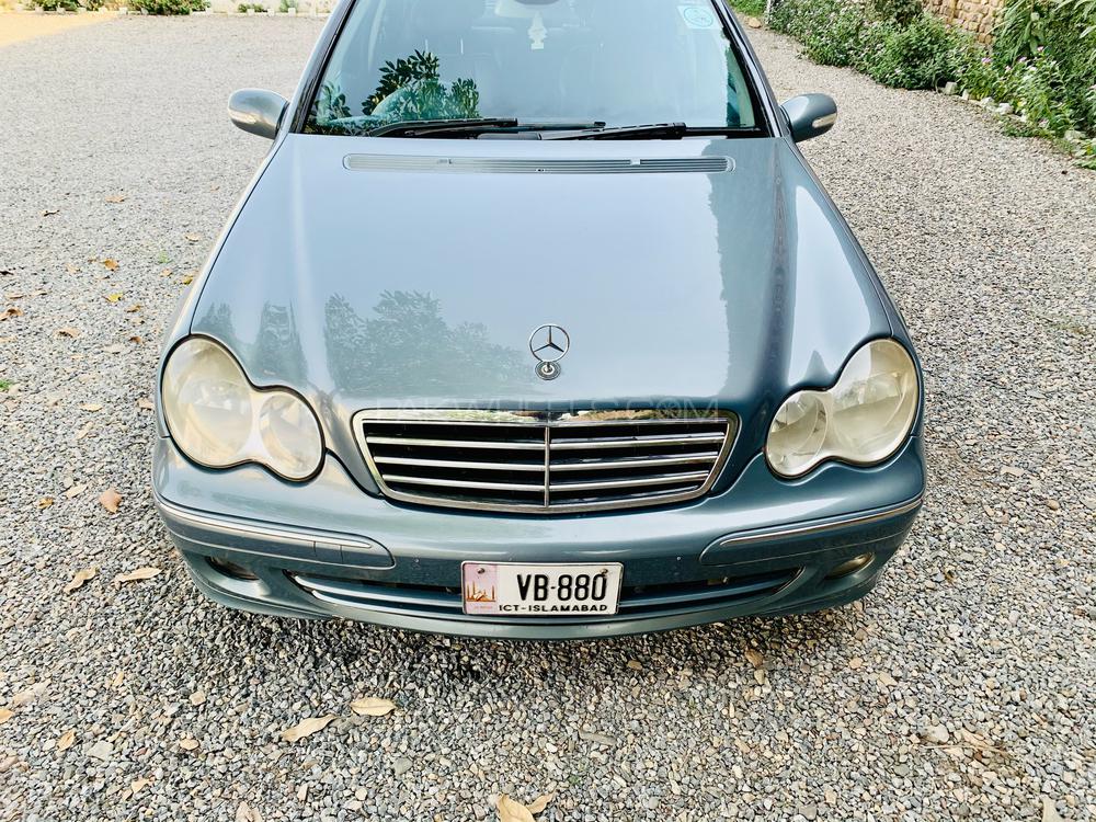 Mercedes Benz C Class 2006 for Sale in Peshawar Image-1