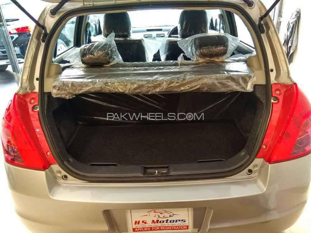 Suzuki Swift 2021 for Sale in Lahore Suzuki Swift 2021 for Sale in Lahore Image-11