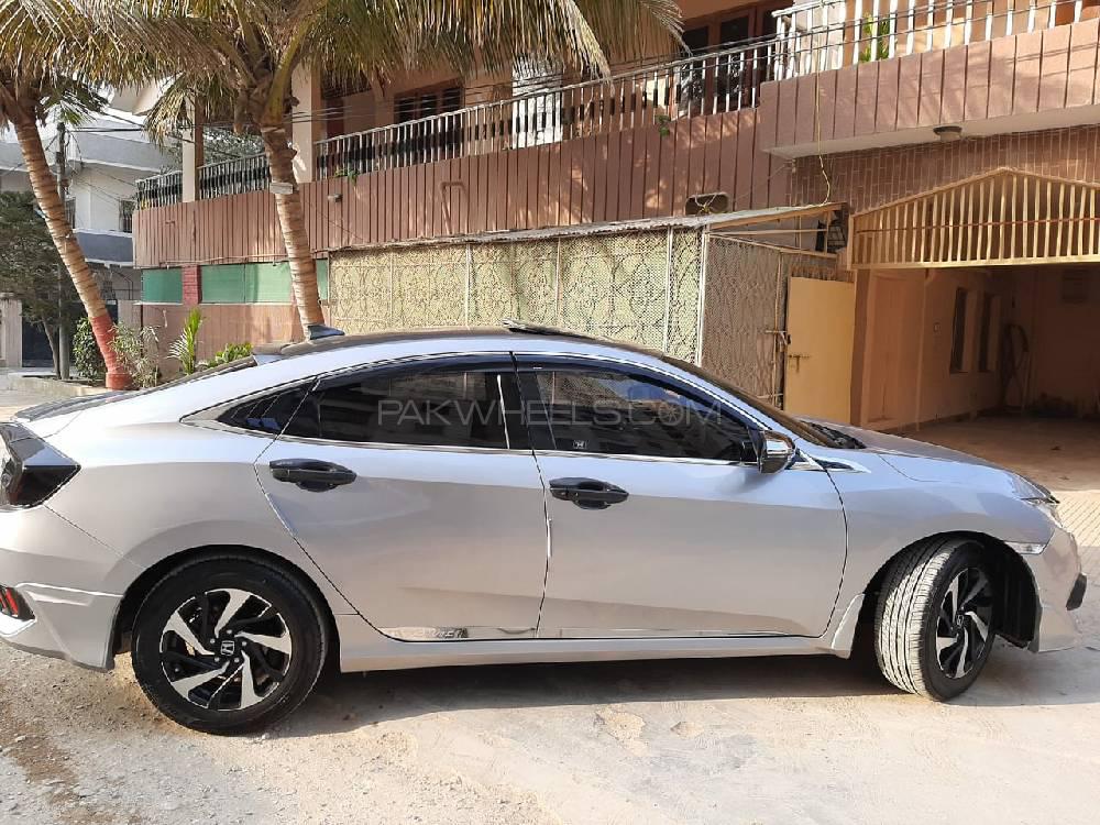 Honda Civic 2018 for Sale in Karachi Honda Civic 2018 for Sale in Karachi Image-10