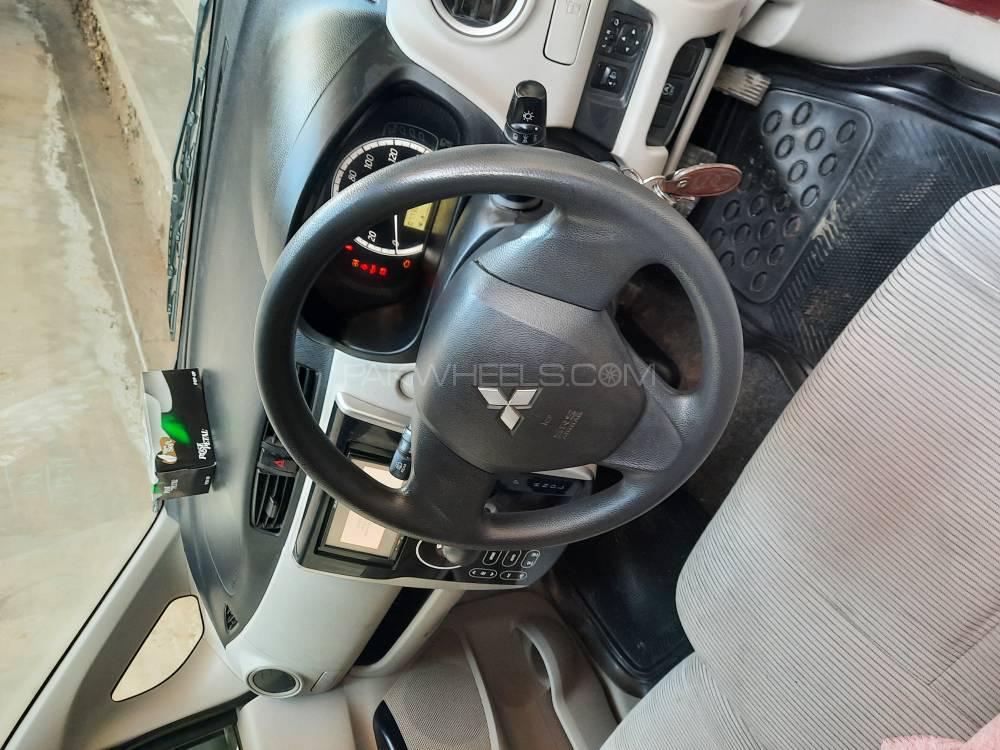 Mitsubishi Ek Wagon 2014 for Sale in Lahore Mitsubishi Ek Wagon 2014 for Sale in Lahore Image-5