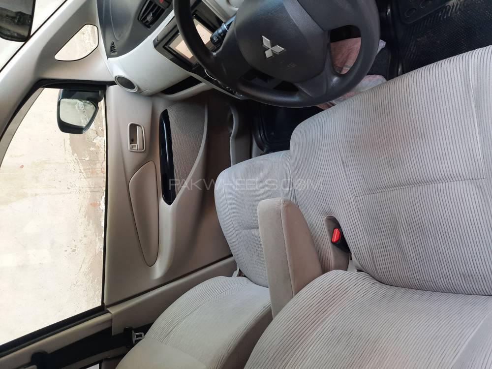 Mitsubishi Ek Wagon 2014 for Sale in Lahore Mitsubishi Ek Wagon 2014 for Sale in Lahore Image-3