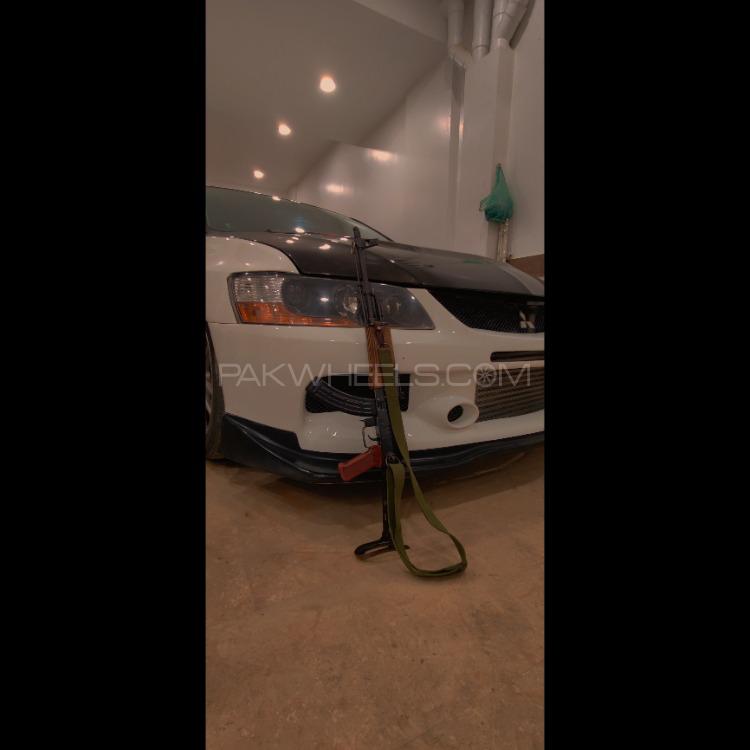 Mitsubishi Lancer Evolution X - 2005  Mitsubishi Lancer Evolution X - 2005  Image-5
