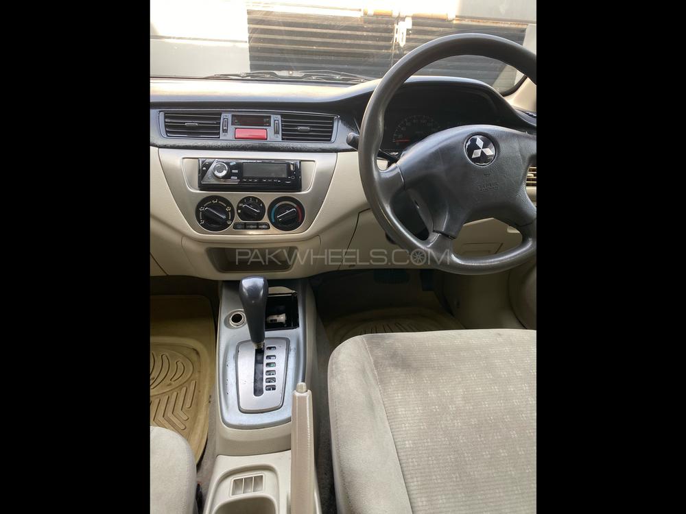 Mitsubishi Lancer 2006 for Sale in Lahore Mitsubishi Lancer 2006 for Sale in Lahore Image-2