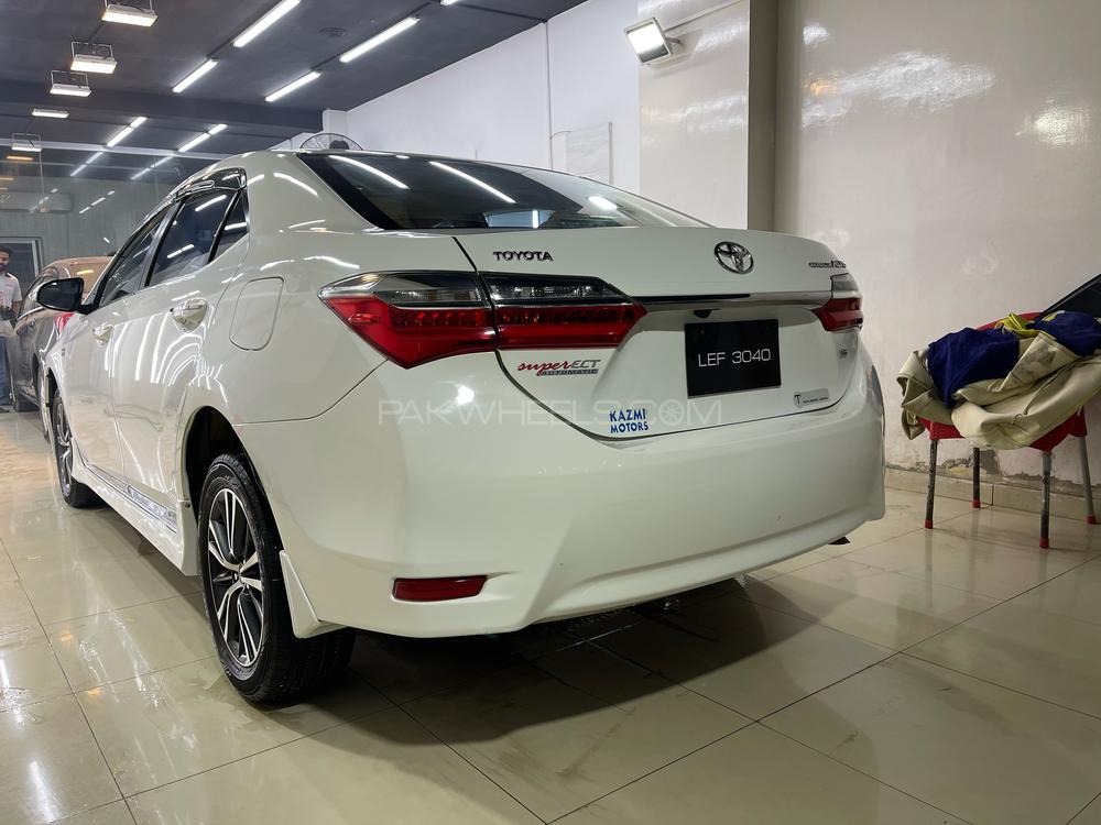 Toyota Corolla 2018 for Sale in Lahore Toyota Corolla 2018 for Sale in Lahore Image-7
