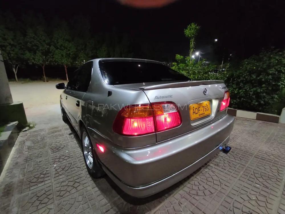Honda Civic - 2001  Honda Civic - 2001  Image-2