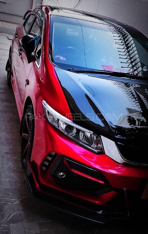 Honda Civic - 2015  Honda Civic - 2015  Image-3