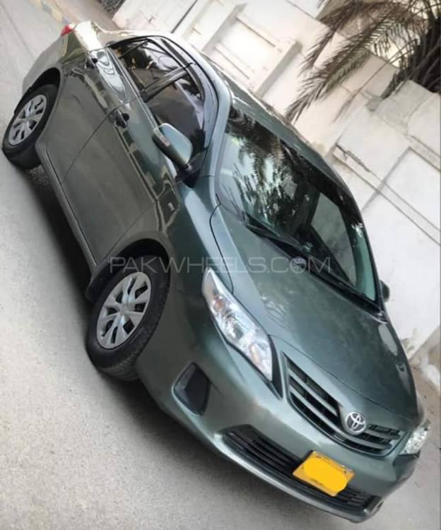 Toyota Corolla 2012 for Sale in Karachi Image-1