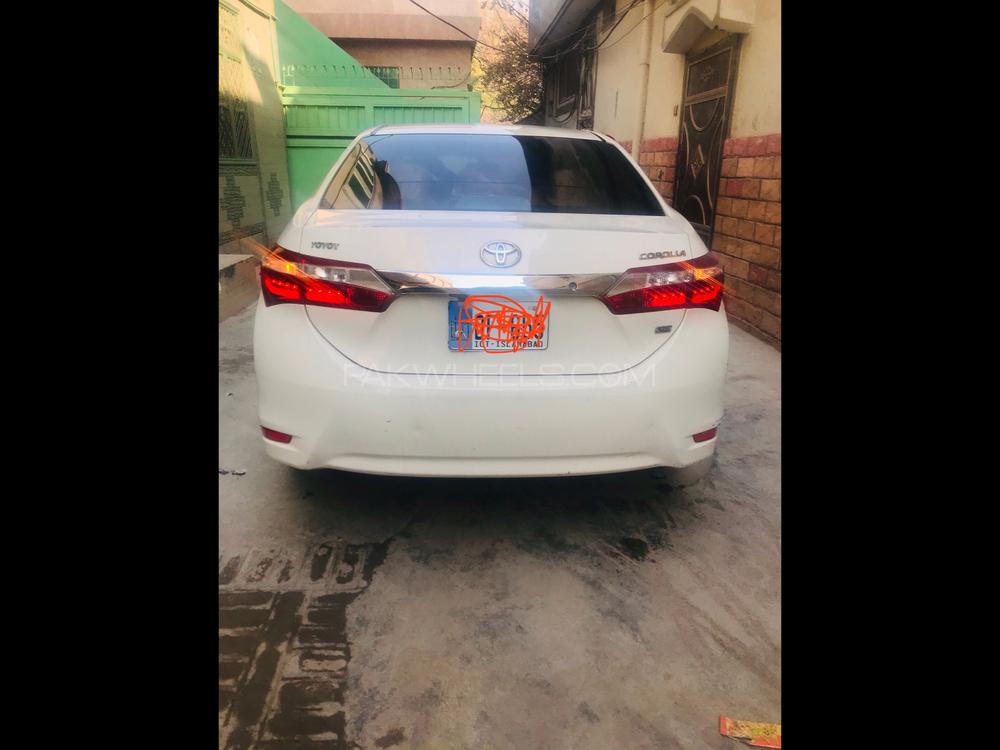Toyota Corolla 2015 for Sale in Peshawar Toyota Corolla 2015 for Sale in Peshawar Image-2