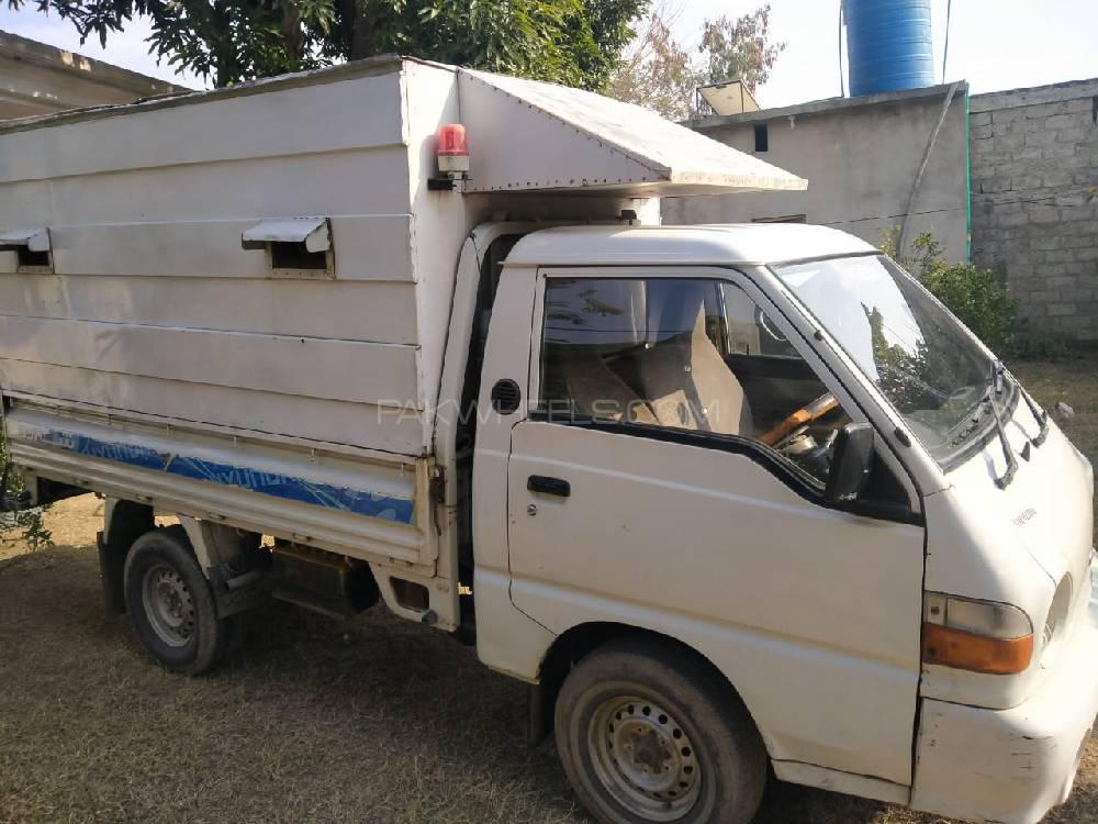 Hyundai H-100 2001 for Sale in Charsadda Hyundai H-100 2001 for Sale in Charsadda Image-2
