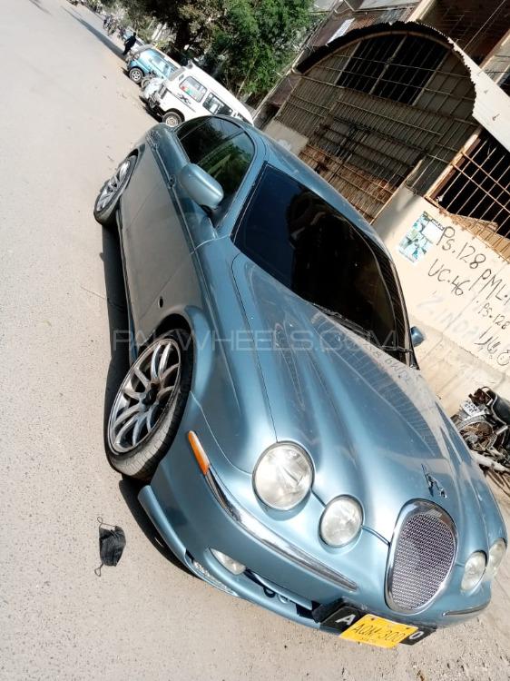 Jaguar S Type - 2007  Image-1