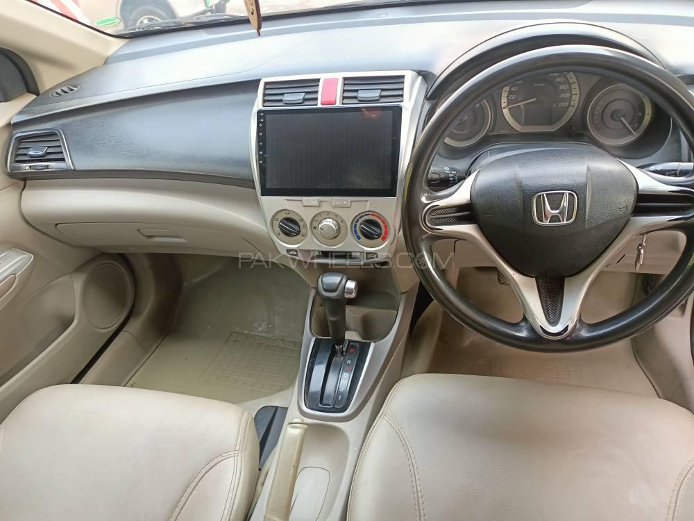 ہونڈا سٹی 2015 for Sale in لاہور ہونڈا سٹی 2015 for Sale in لاہور Image-8
