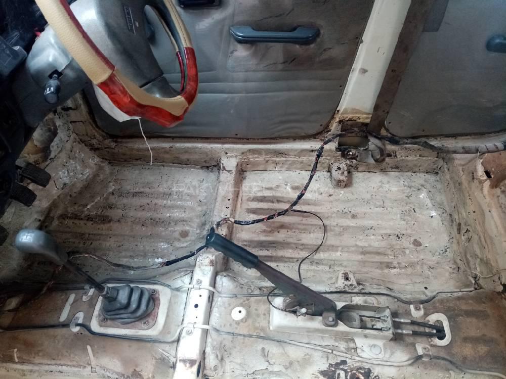 Suzuki Mehran 2002 for Sale in Rawalpindi Suzuki Mehran 2002 for Sale in Rawalpindi Image-7