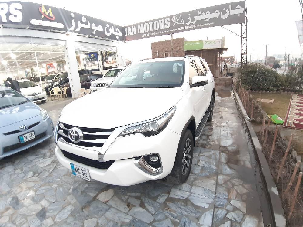 Toyota Fortuner 2019 for Sale in Peshawar Toyota Fortuner 2019 for Sale in Peshawar Image-3