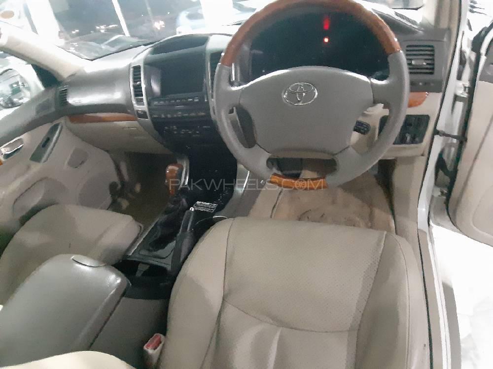 ٹویوٹا پراڈو 2004 for Sale in پشاور ٹویوٹا پراڈو 2004 for Sale in پشاور Image-8