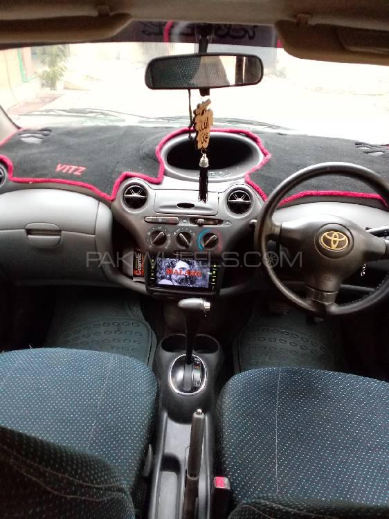 Toyota Vitz 2002 for Sale in Swabi Toyota Vitz 2002 for Sale in Swabi Image-9