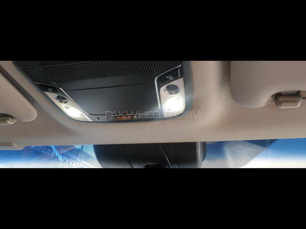 ہونڈا ویزِل 2015 for Sale in پشاور ہونڈا ویزِل 2015 for Sale in پشاور Image-10