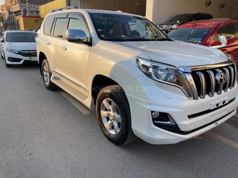 Toyota Prado 2015 for Sale in Multan Toyota Prado 2015 for Sale in Multan Image-13