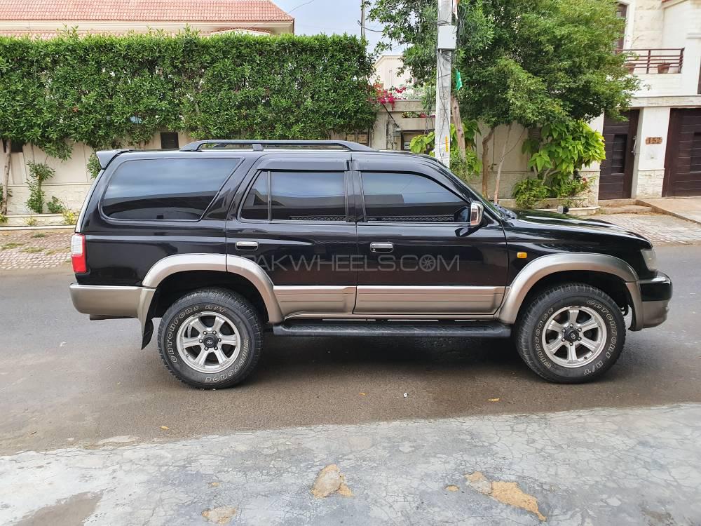 Toyota Surf 2001 for Sale in Karachi Toyota Surf 2001 for Sale in Karachi Image-2