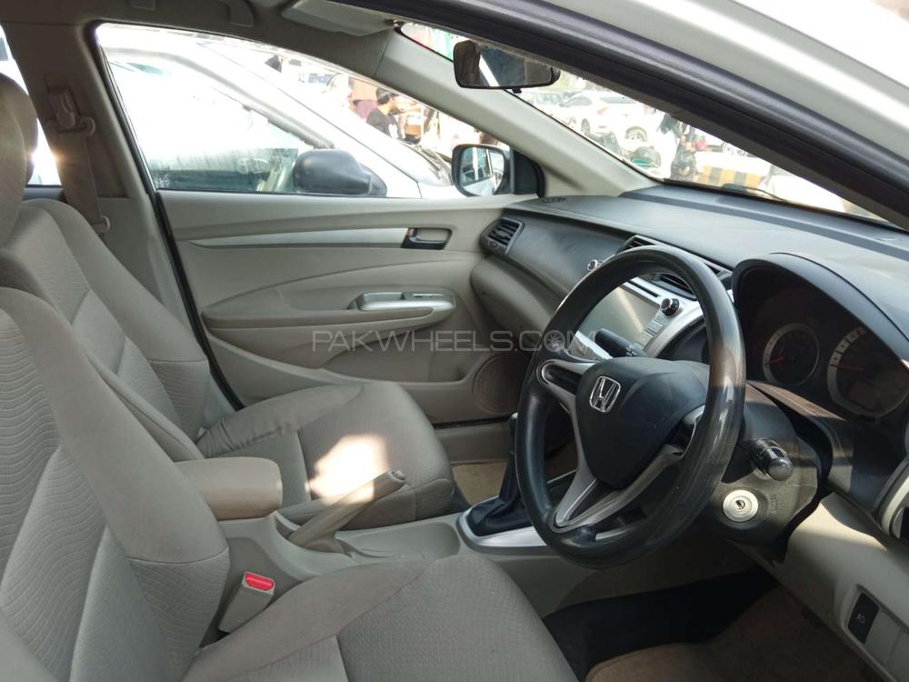 ہونڈا سٹی 2013 for Sale in راولپنڈی ہونڈا سٹی 2013 for Sale in راولپنڈی Image-6