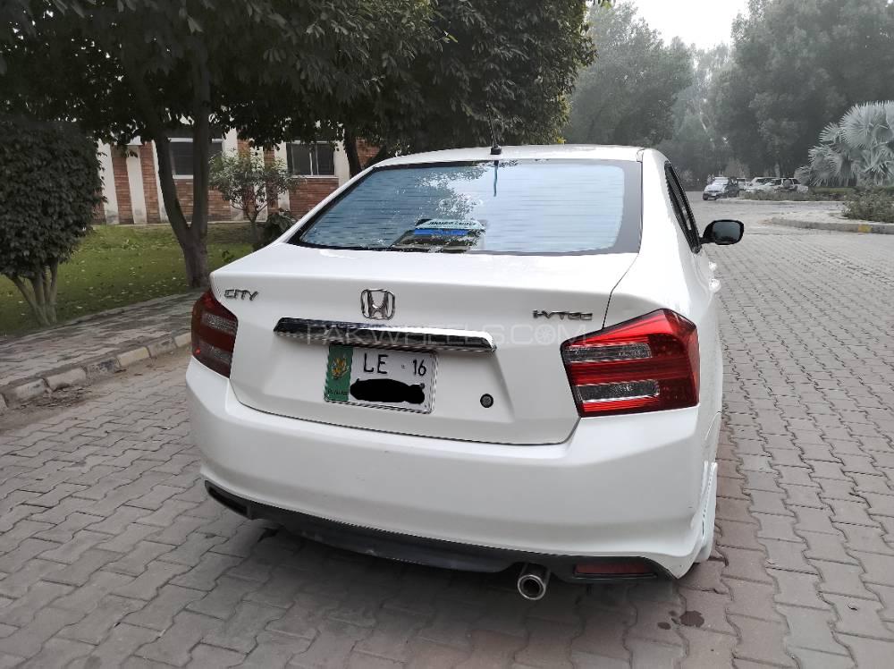 ہونڈا سٹی 2016 for Sale in فیصل آباد ہونڈا سٹی 2016 for Sale in فیصل آباد Image-3