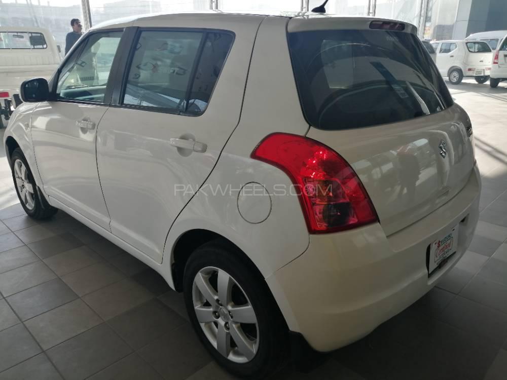 Suzuki Swift 2018 for Sale in Lahore Suzuki Swift 2018 for Sale in Lahore Image-6