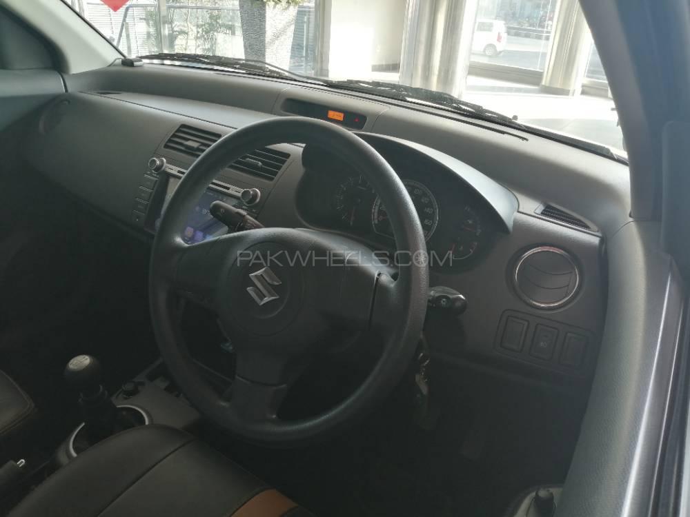 Suzuki Swift 2018 for Sale in Lahore Suzuki Swift 2018 for Sale in Lahore Image-10