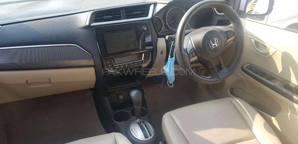 Honda BR-V 2018 for Sale in Lahore Honda BR-V 2018 for Sale in Lahore Image-3