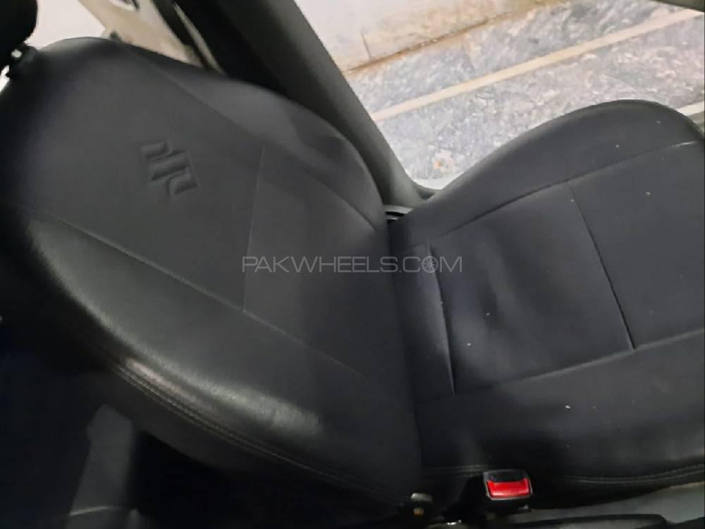 Suzuki Cultus 2016 for Sale in Sahiwal Suzuki Cultus 2016 for Sale in Sahiwal Image-2