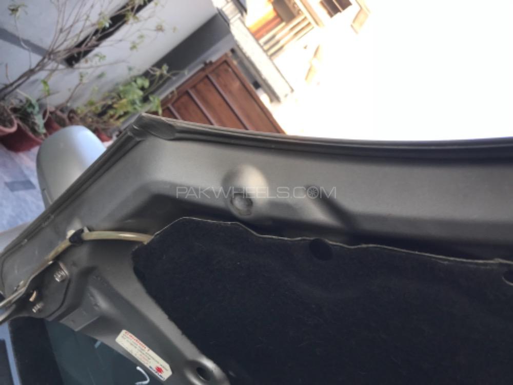 Suzuki Swift 2015 for Sale in Lahore Suzuki Swift 2015 for Sale in Lahore Image-12