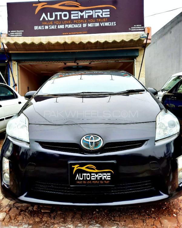 Toyota Prius 2010 for Sale in Lahore Toyota Prius 2010 for Sale in Lahore Image-6