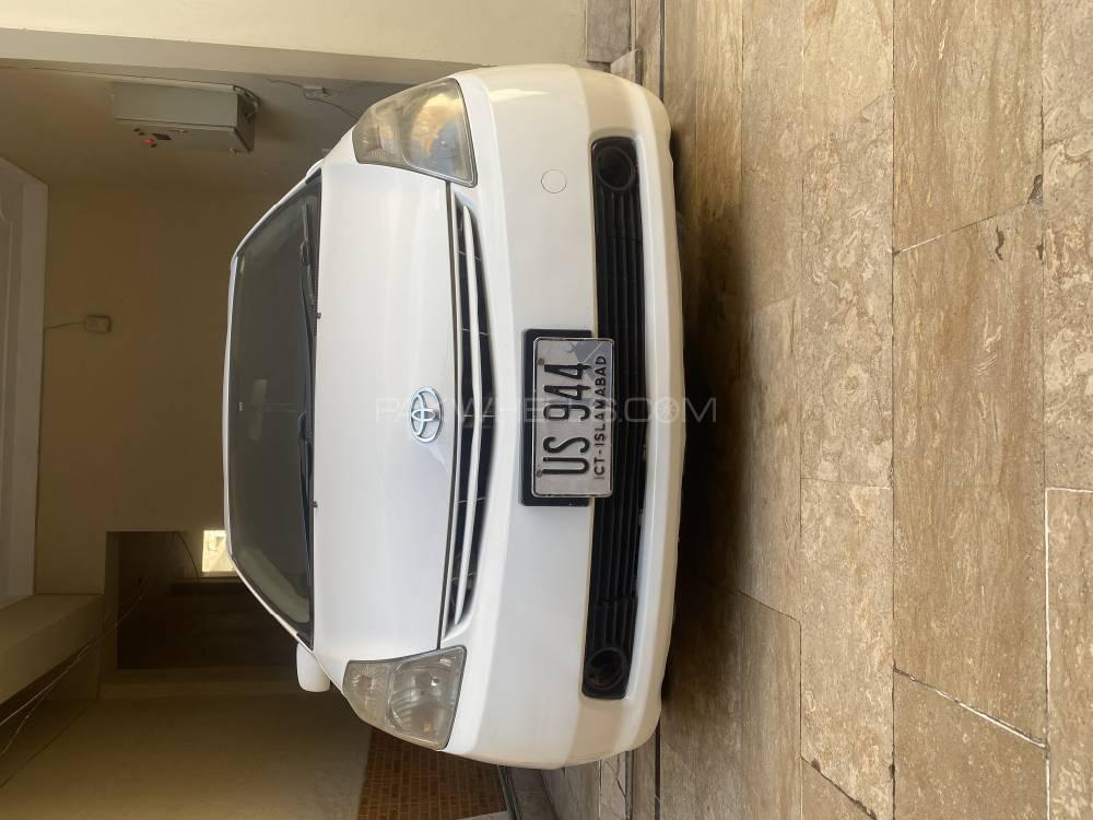 Toyota Prius 2011 for Sale in Peshawar Toyota Prius 2011 for Sale in Peshawar Image-2