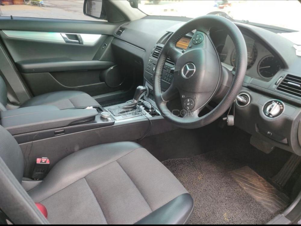 Mercedes Benz C Class 2007 for Sale in Lahore Mercedes Benz C Class 2007 for Sale in Lahore Image-7