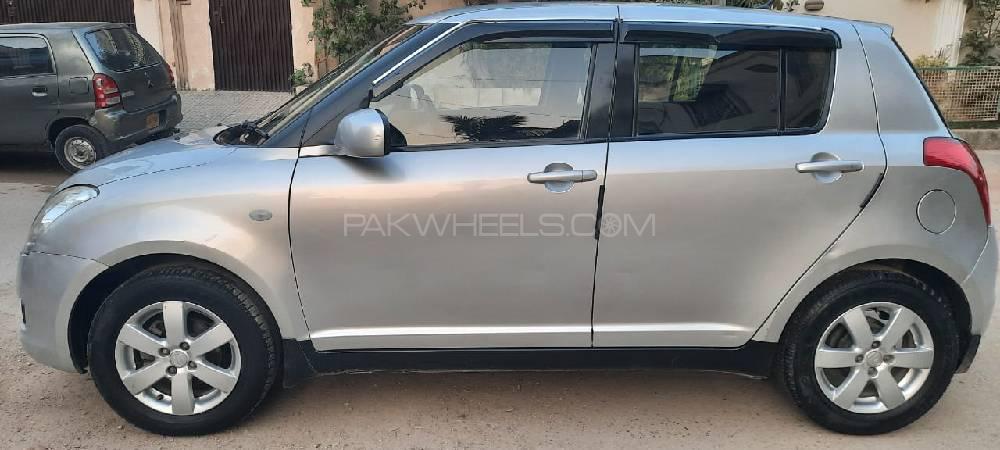 Suzuki Swift 2015 for Sale in Karachi Suzuki Swift 2015 for Sale in Karachi Image-5