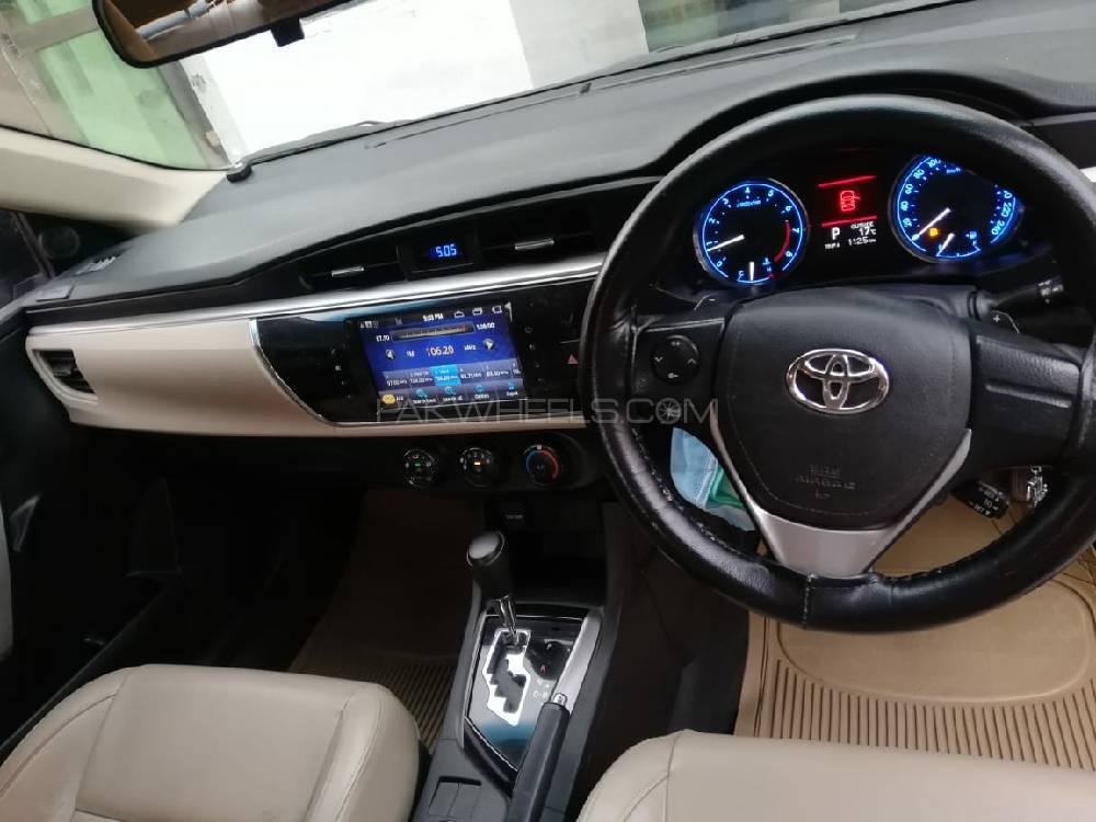 Toyota Corolla 2014 for Sale in Peshawar Toyota Corolla 2014 for Sale in Peshawar Image-5