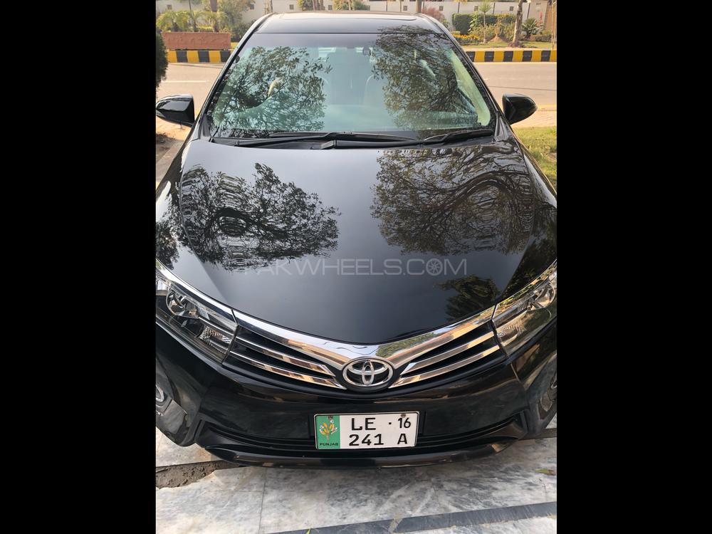Toyota Corolla 2016 for Sale in Lahore Image-1